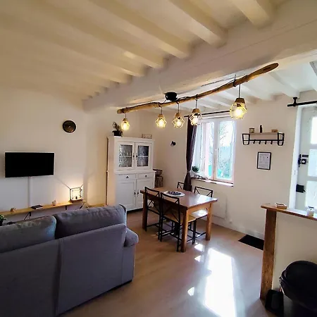 Maison Au Calme Proche A4 Petit Dejeuner Possible Holiday home Bezu-le-Guery