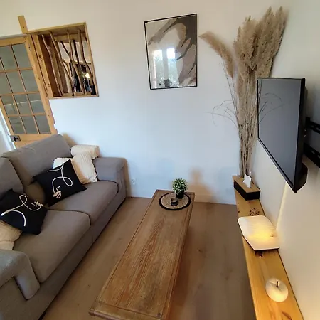 Maison Au Calme Proche A4 Petit Déjeuner Possible * Bezu-le-Guery