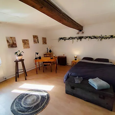 Maison Au Calme Proche A4 Petit Déjeuner Possible Сasa de vacaciones