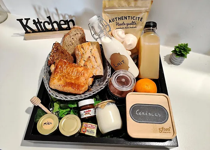 Maison Au Calme Proche A4 Petit Déjeuner Possible