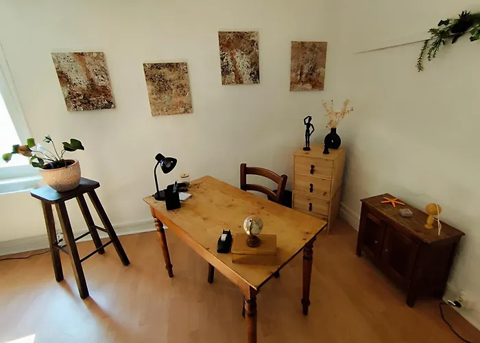 Maison Au Calme Proche A4 Petit Déjeuner Possible * Bezu-le-Guery